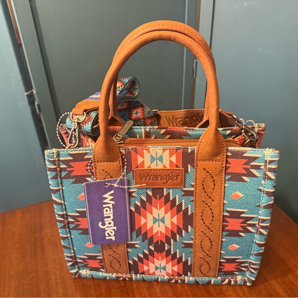 NWT Wrangler Aztec Pattern Dual Sided Print - Tote/Crossbody - teal blue